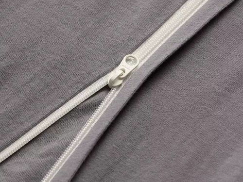 這么舒服的床品,不裸睡都是浪費