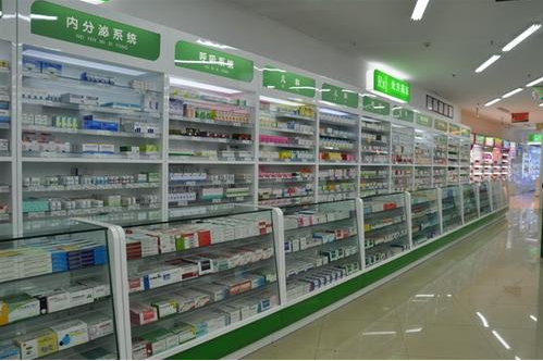 明年新開(kāi)藥店必配執(zhí)業(yè)藥師 市場(chǎng)缺口百萬(wàn) 藥品零售
